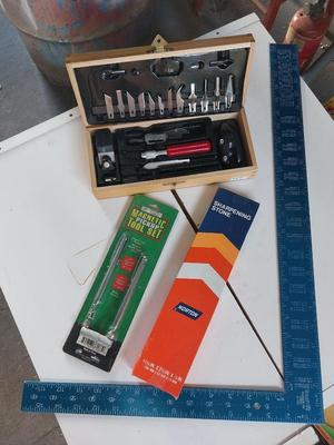XACTO KNIFE SET-NORTON SHARPENING STONE AND MAGNETIC PICKUP TOOL