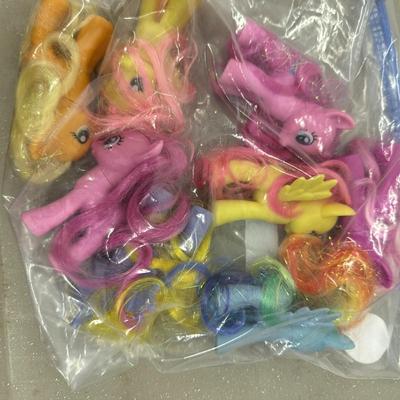 Sale Photo Thumbnail #552: Lot of Children's Plastic Figurines- My Little Pony & Others