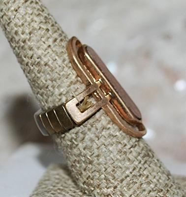 Size 9-13 Long Gold Colored Oval RING with Wooden -Style Insert on an ADJUSTABLE Accordion Band (6.5g)