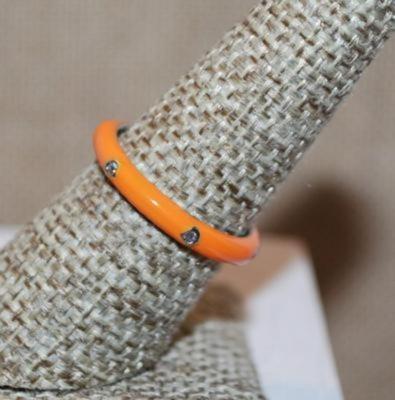 Size 6 Marked .925 ORANGE Enamel Ring with 6 Round Clear Stones with a Silver Inner Band (2.3g)