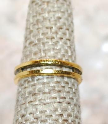 Size 5½ TOE RING with "2 Split Rows" on a Gold Tone OPEN BAND (1.4g)
