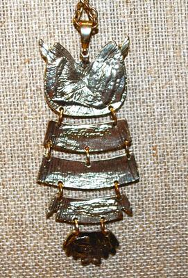 Blue/Black Eyed Owl PENDANT (3¼" x 2¼") in 5 Moveable Red/Black Sections on a Gold Tone Necklace Chain 28" L