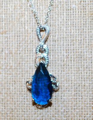 Large Dark Blue Teardrop PENDANT (1½" x ¾") on a Silver Tone Necklace Chain 16" L