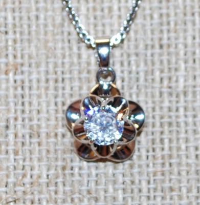 Single Diamond Style Flower Petal PENDANT (½" Diam.) on a Silver Tone Necklace Chain 18" L