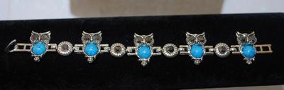 "Blue Belly" Owl Bracelet 6½" End-to-End on a Silver Tone Setting