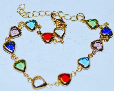 12 Multicolor Hearts Bracelet with Gold Tone Surrounds & Chain 7" Circumference