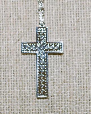 Straight Line Clear Stones Cross PENDANT (1½" x 1") on a Silver Tone Necklace Chain 18" L