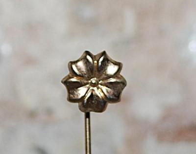 Gold Metal FLOWER PIN (2½" L) on a Gold Tone Setting