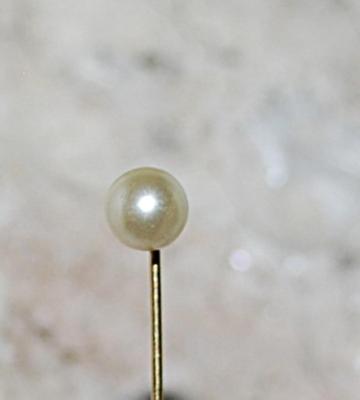 Single Faux White PEARL PIN (2¼" L) with Pin Guard on a Gold Tone Setting