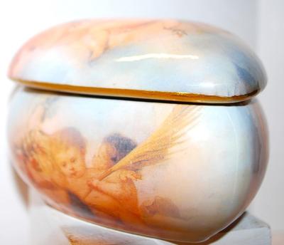 Cherub-Styled Figurines on a HEART Shaped Covered Jewelry Box with a Lined Pillow Interior 5" x 4 "