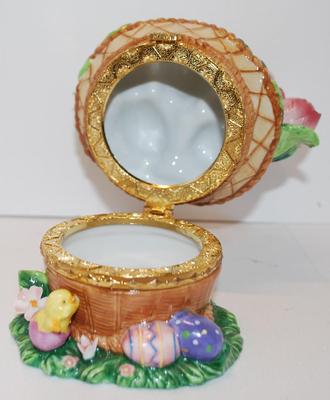 Large EASTER Themed Jewelry Hinged Trinket Basket with Tulips, Baby Chicks, Colored Eggs and Flowers -- 6" H with a 4" Base