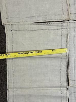 Vintage Linen 8 Placemats and 1 Table Runner