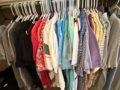 Closet - Men's Clothing - Medium