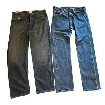 Sale Photo Thumbnail #830: 2 pair Levi's Mens Jeans 36- 34/32- great preowned condition!