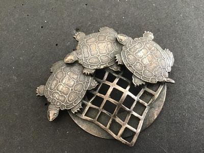 Textured Vintage Seat Turtle Brooch