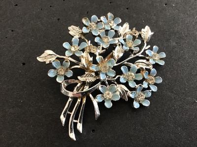Blue Daisy Vintage Brooch