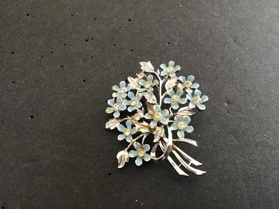 Blue Daisy Vintage Brooch