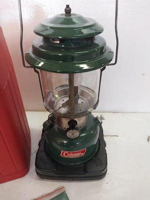 COLEMEN LANTERN IN CARRY CASE