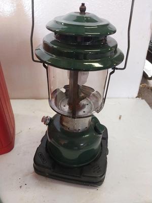 COLEMEN LANTERN IN CARRY CASE