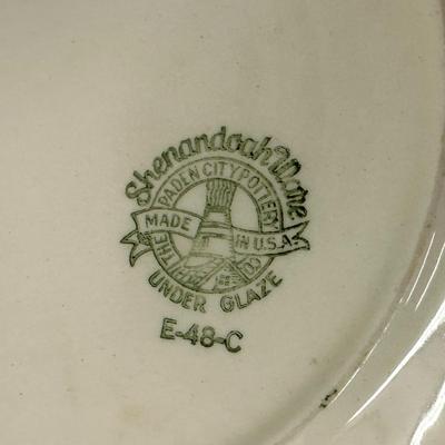 Sale Photo Thumbnail #962: Lot of 7 Misc. Bowls, Plates and Platters- brands shown in photos on bases, all good to very good condition