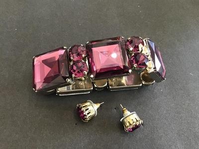 Pretty Bracelet With Earrings