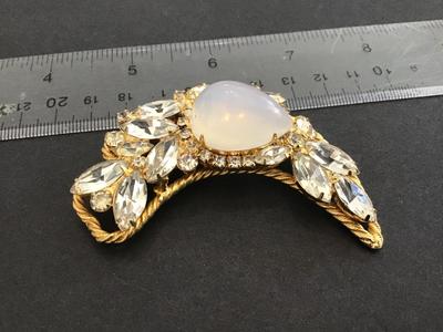 Rhinestone High Domed Clear Rhinestone Center is Lucite Stone