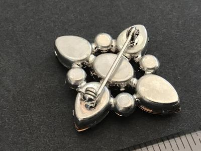 Champagne Color vintage Brooch