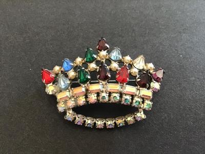 Vintage David Crown Brooch