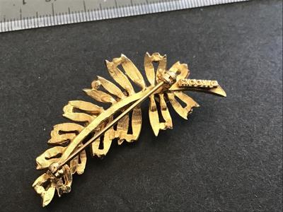 Signed Brooks Plated Faux Pearl Brooch