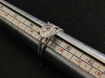 Beautiful Sparkling Ring