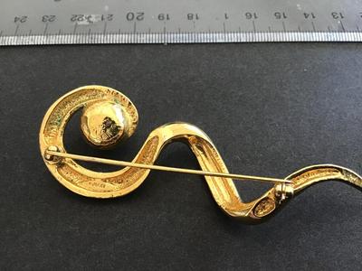 Vintage Avon Brooch