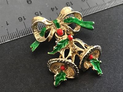 Taiwan Vintage Holiday pin