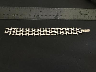 Silver Tone link Bracelet
