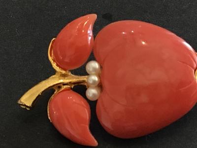 Swaboda 1948 Carved stone Vintage Brooch