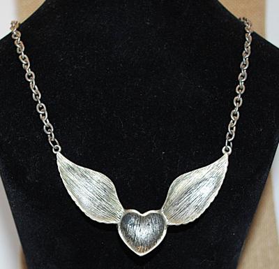 "FLYING HEART" (2¾" x 1½") NECKLACE with Black Stones, Silver Colored Wings & Lobster Clasp 15" L