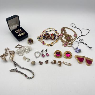 Sale Photo Thumbnail #851