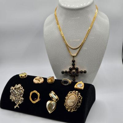 Sale Photo Thumbnail #939