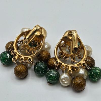 Sale Photo Thumbnail #978