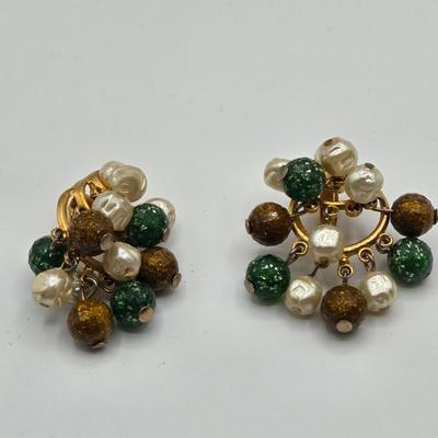 Sale Photo Thumbnail #977