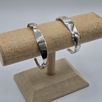 LOT 95: Sterling Silver Cuff Bracelets / 28.9 Grams