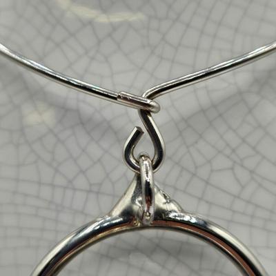 LOT 97: Beautiful Vintage Silver-tone Necklace with Purple Stone