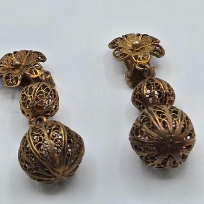 LOT 107: Vintage Clip on Earrings Including Trifari and More
