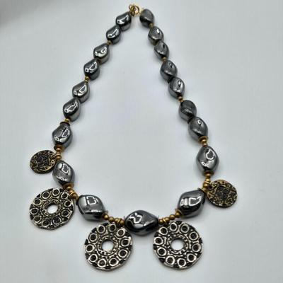 LOT 113: Vintage Necklaces, Bracelet, Ring, and Brooche