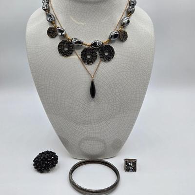LOT 113: Vintage Necklaces, Bracelet, Ring, and Brooche