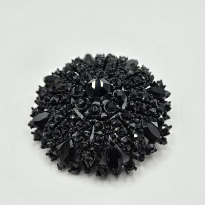 LOT 114: Vintage Jewelry Including Necklaces, Clip Earrings, and More