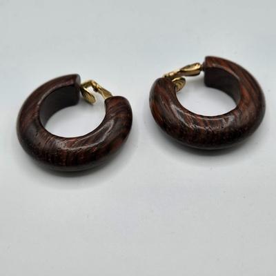 LOT 117: Multiple Wood-tone Necklaces and Clip Earrings