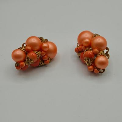 LOT Vintage Beaded Necklaces, Bracelets, and Clip Earrings