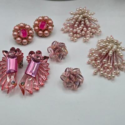 LOT Vintage Beaded Necklaces, Bracelets, and Clip Earrings