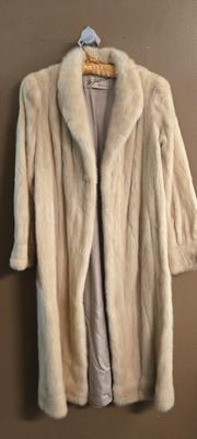 Sale Photo Thumbnail #624
