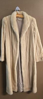 Sale Photo Thumbnail #633